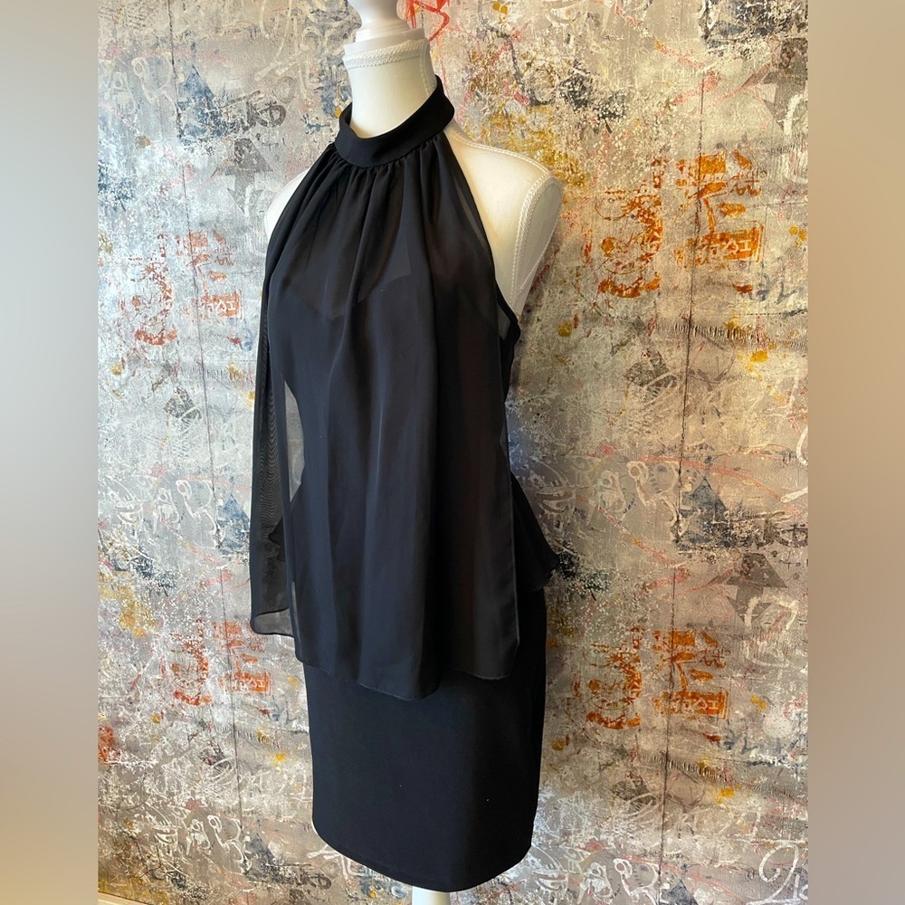 Amazing GUESS BLACK VEILED Mesh Pablum Dress. Size M